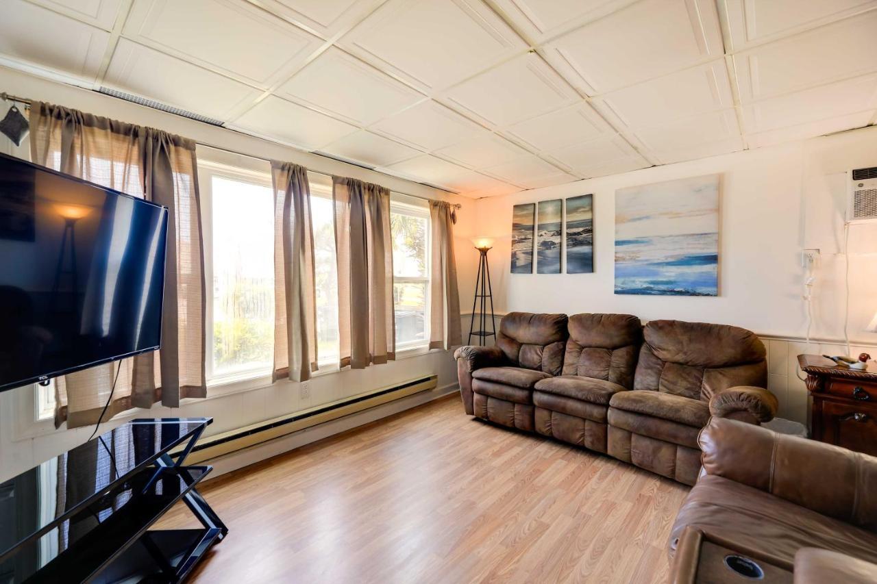 1 Ocean Fun Emerald Isle Apt, Steps To Beaches! Extérieur photo